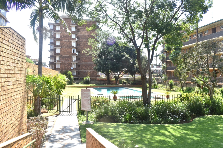 4 Bedroom Property for Sale in Sunnyside Gauteng