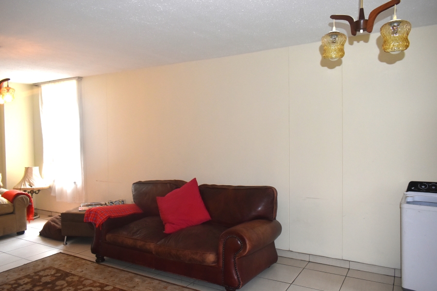 4 Bedroom Property for Sale in Sunnyside Gauteng