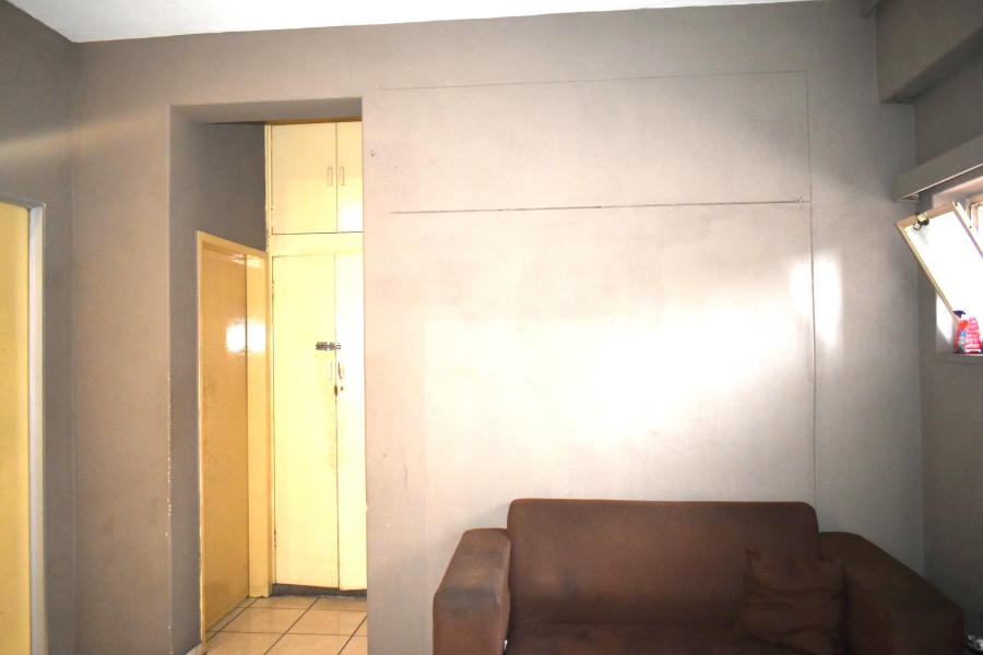 2 Bedroom Property for Sale in Pretoria Central Gauteng