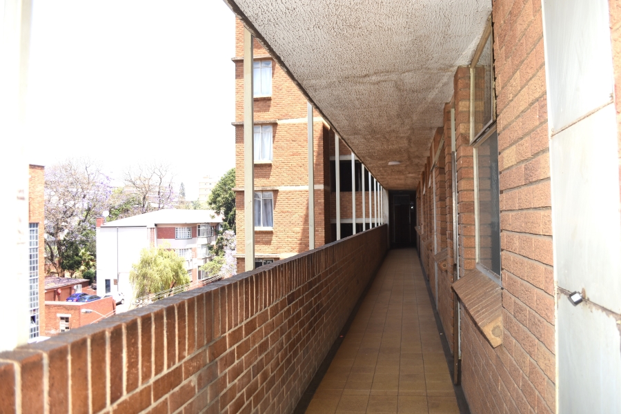 2 Bedroom Property for Sale in Pretoria Central Gauteng