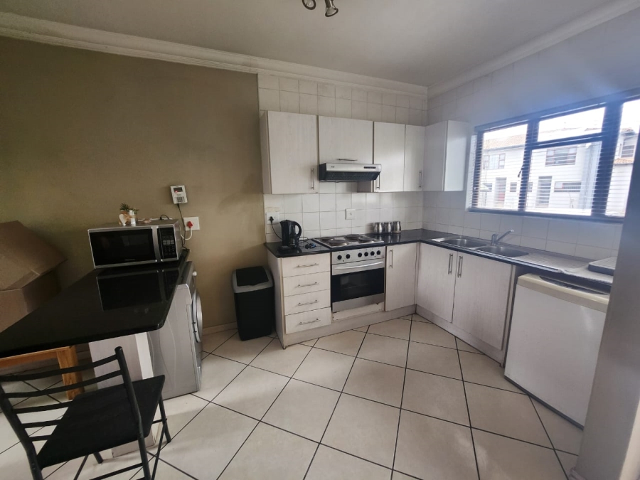 To Let 2 Bedroom Property for Rent in Ravenswood Gauteng