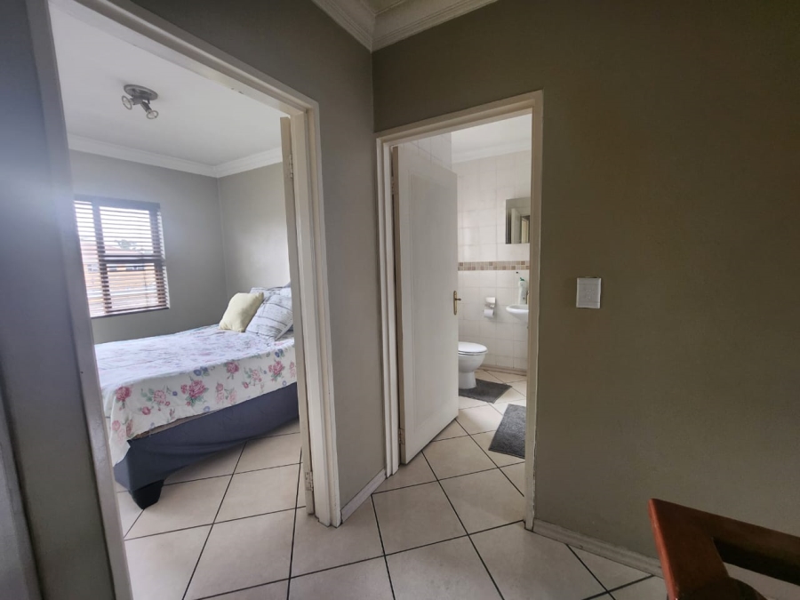 To Let 2 Bedroom Property for Rent in Ravenswood Gauteng