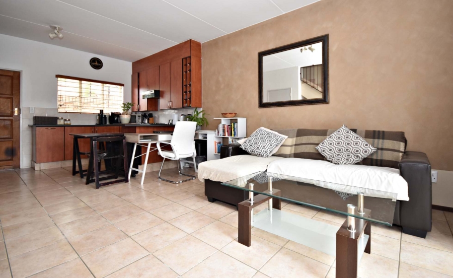 2 Bedroom Property for Sale in Olivedale Gauteng