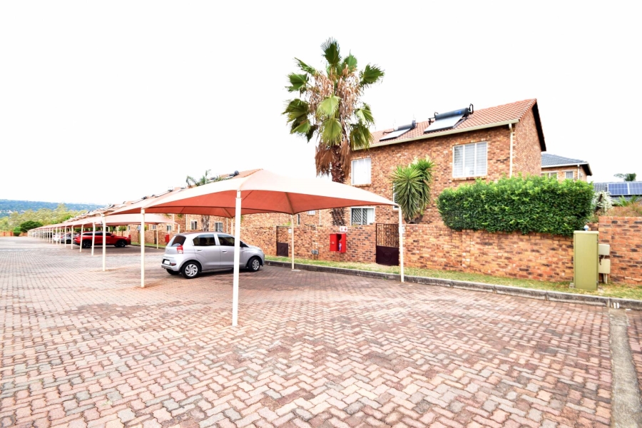 2 Bedroom Property for Sale in Olivedale Gauteng