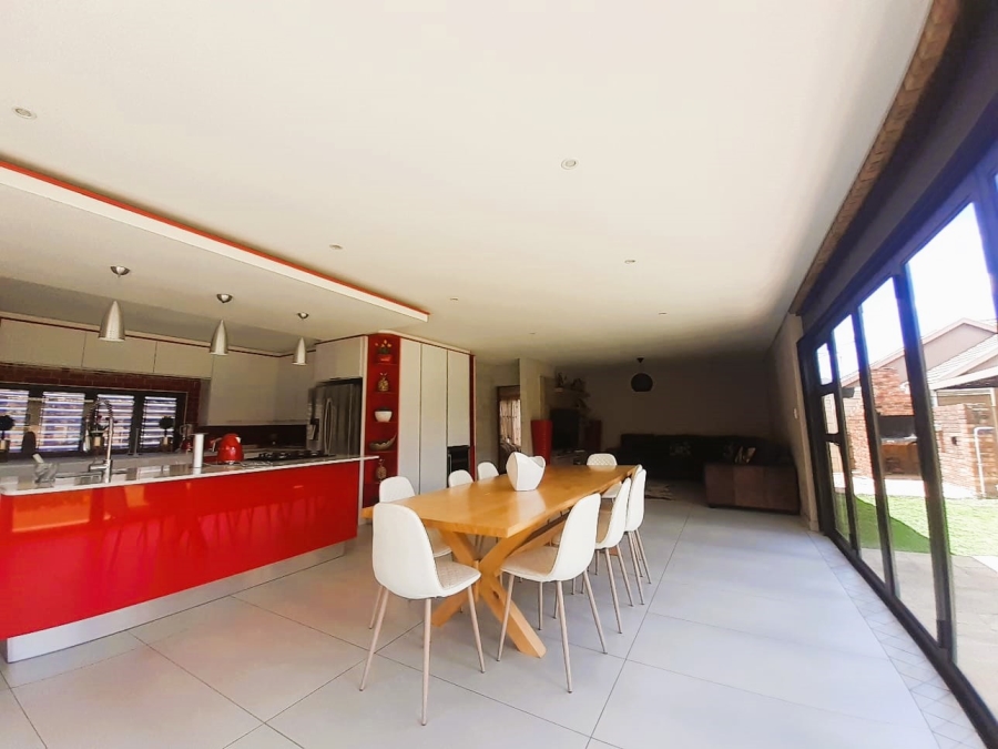 4 Bedroom Property for Sale in Waldrift Gauteng