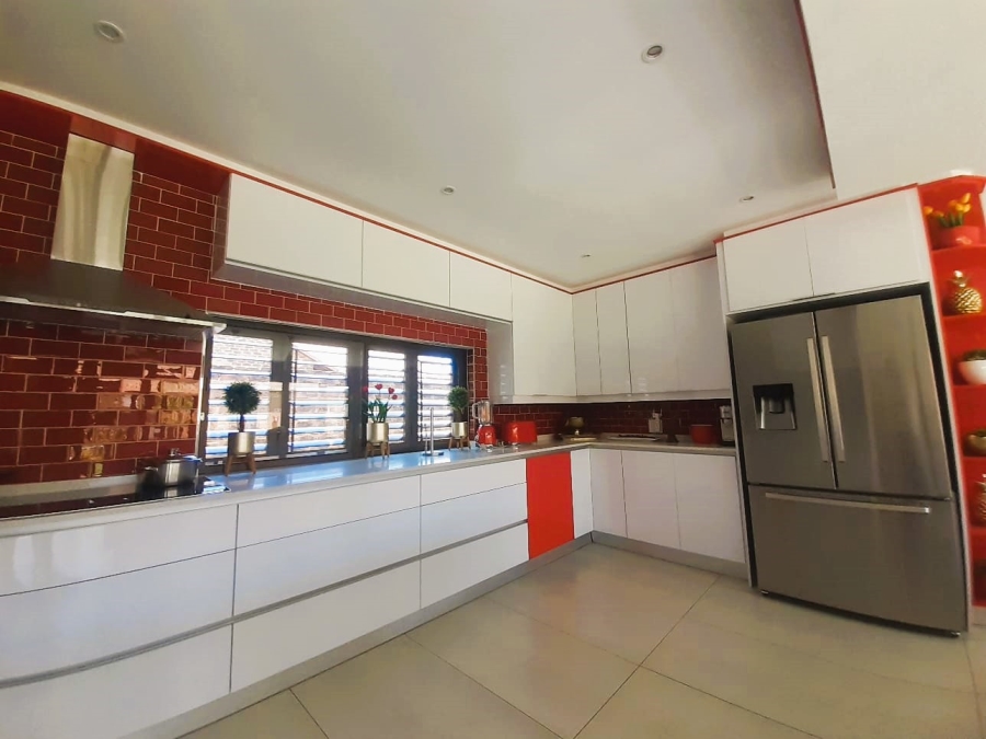 4 Bedroom Property for Sale in Waldrift Gauteng