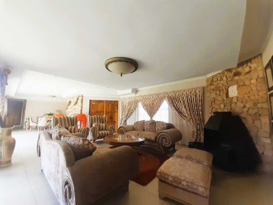 4 Bedroom Property for Sale in Waldrift Gauteng