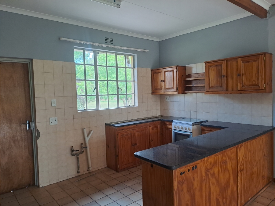 To Let 3 Bedroom Property for Rent in Vanwaartshof Gauteng