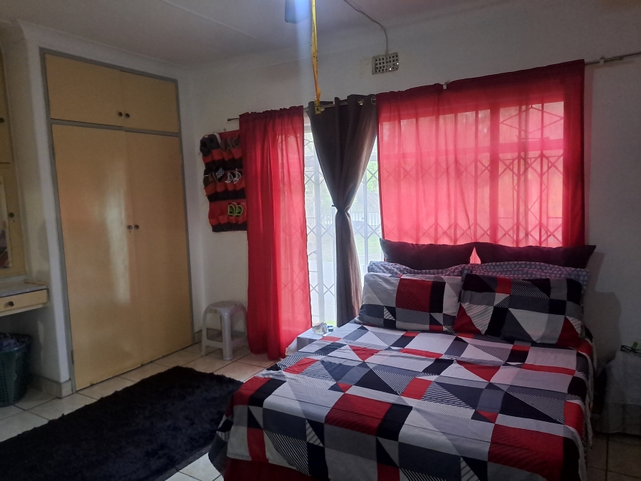 8 Bedroom Property for Sale in Vanwaartshof Gauteng