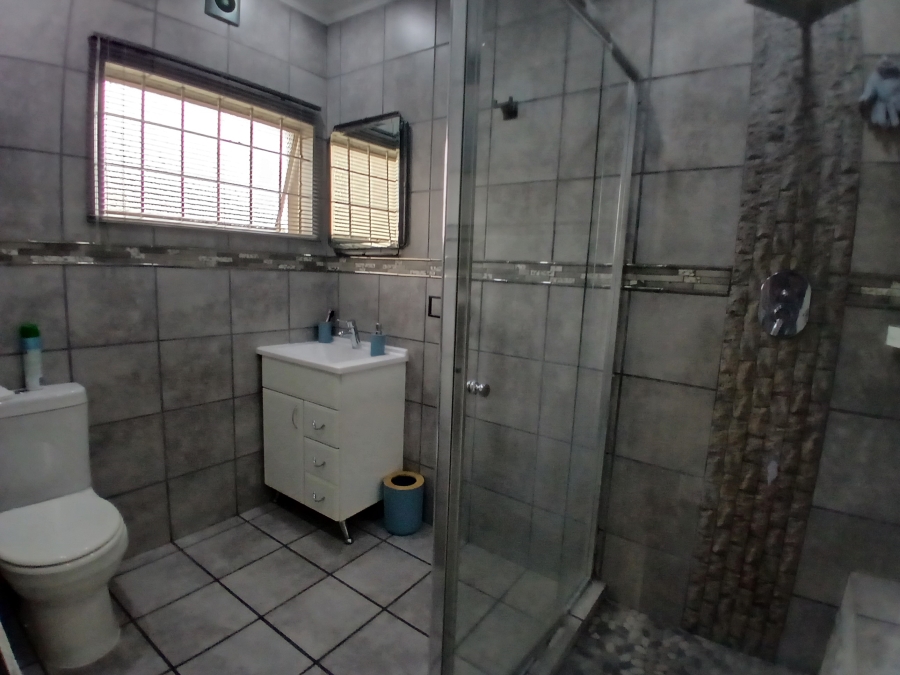 3 Bedroom Property for Sale in Eastleigh Gauteng