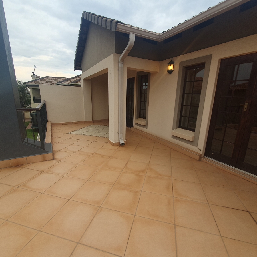 5 Bedroom Property for Sale in Montana Tuine Gauteng