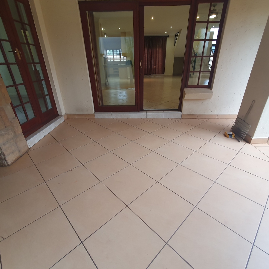 5 Bedroom Property for Sale in Montana Tuine Gauteng