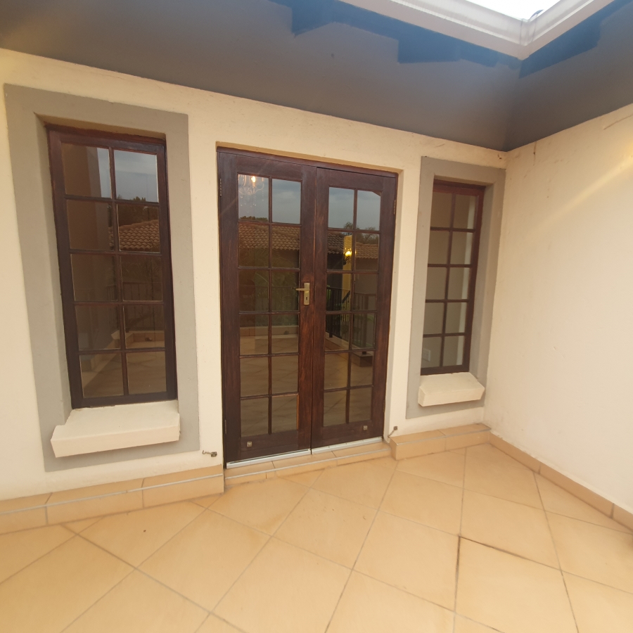 5 Bedroom Property for Sale in Montana Tuine Gauteng