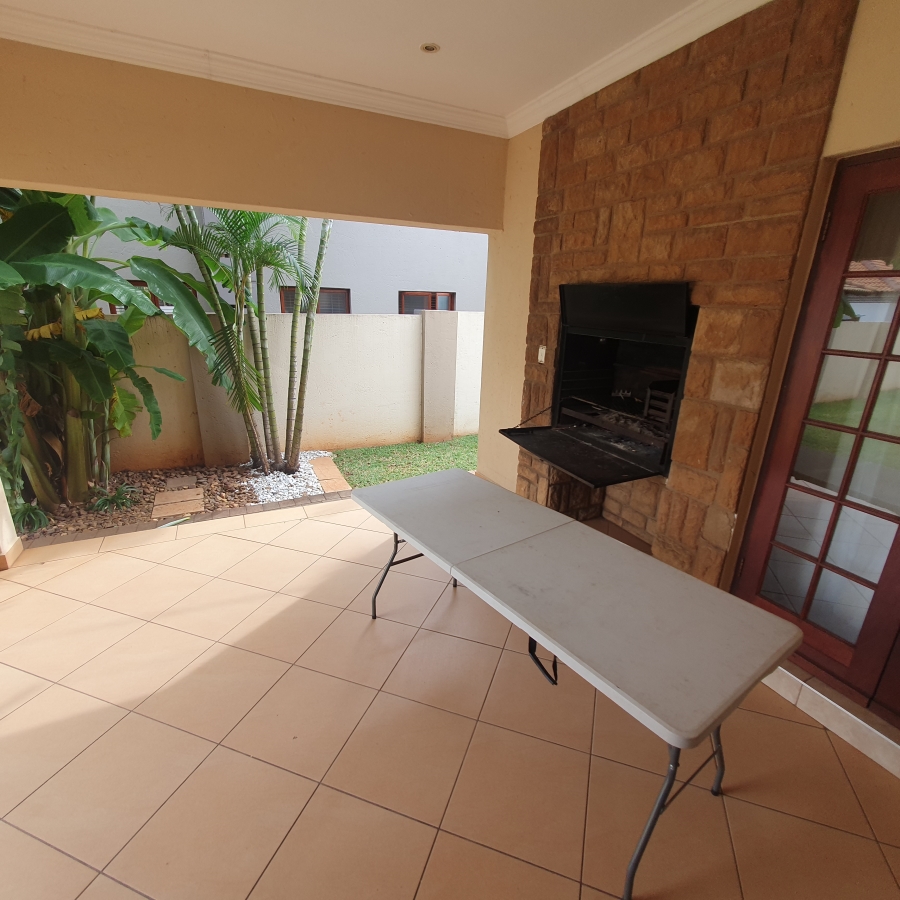 5 Bedroom Property for Sale in Montana Tuine Gauteng