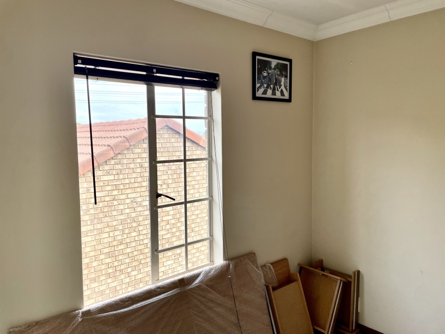 2 Bedroom Property for Sale in Moreleta Park Gauteng