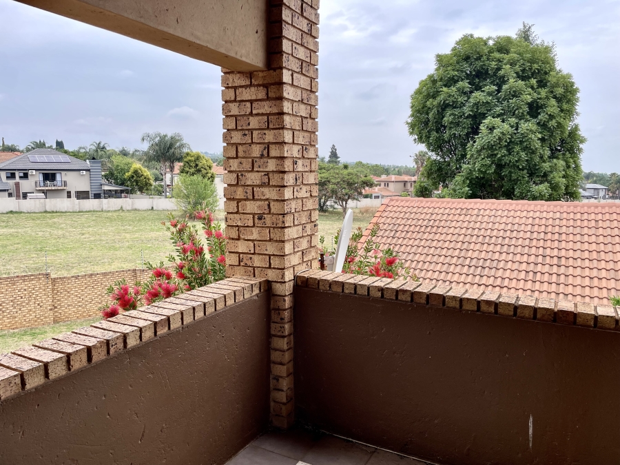 2 Bedroom Property for Sale in Moreleta Park Gauteng