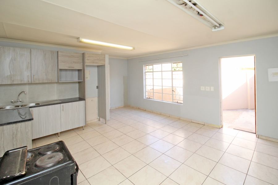 3 Bedroom Property for Sale in Orange Grove Gauteng