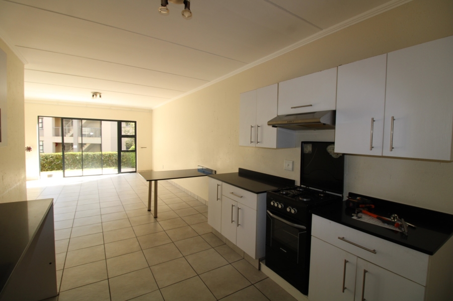 To Let 3 Bedroom Property for Rent in Beverley Gauteng