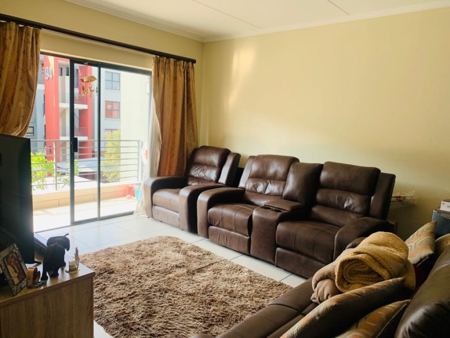 To Let 2 Bedroom Property for Rent in Fourways Gauteng