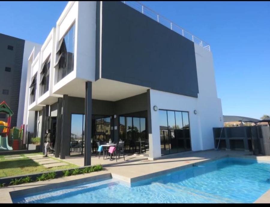 2 Bedroom Property for Sale in Carlswald Gauteng