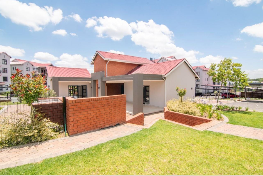 To Let 1 Bedroom Property for Rent in Modderfontein Gauteng