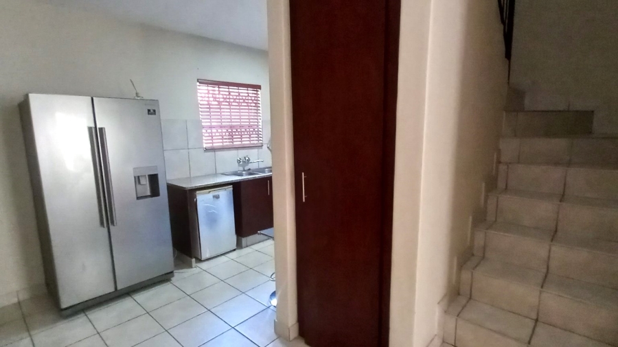 3 Bedroom Property for Sale in Annlin Gauteng