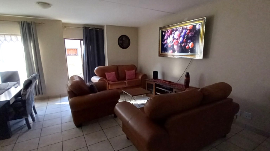 3 Bedroom Property for Sale in Annlin Gauteng