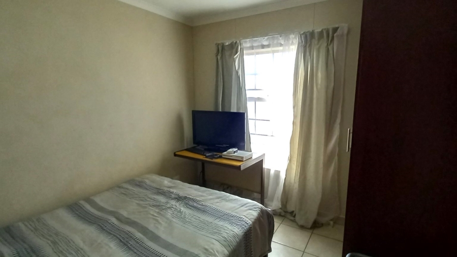 3 Bedroom Property for Sale in Annlin Gauteng