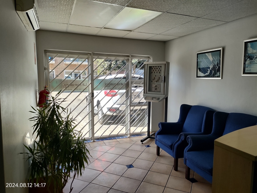 To Let commercial Property for Rent in North Riding Gauteng