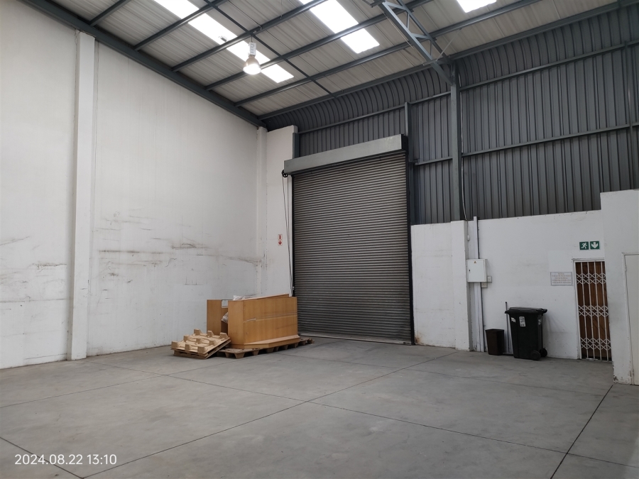 To Let commercial Property for Rent in North Riding Gauteng