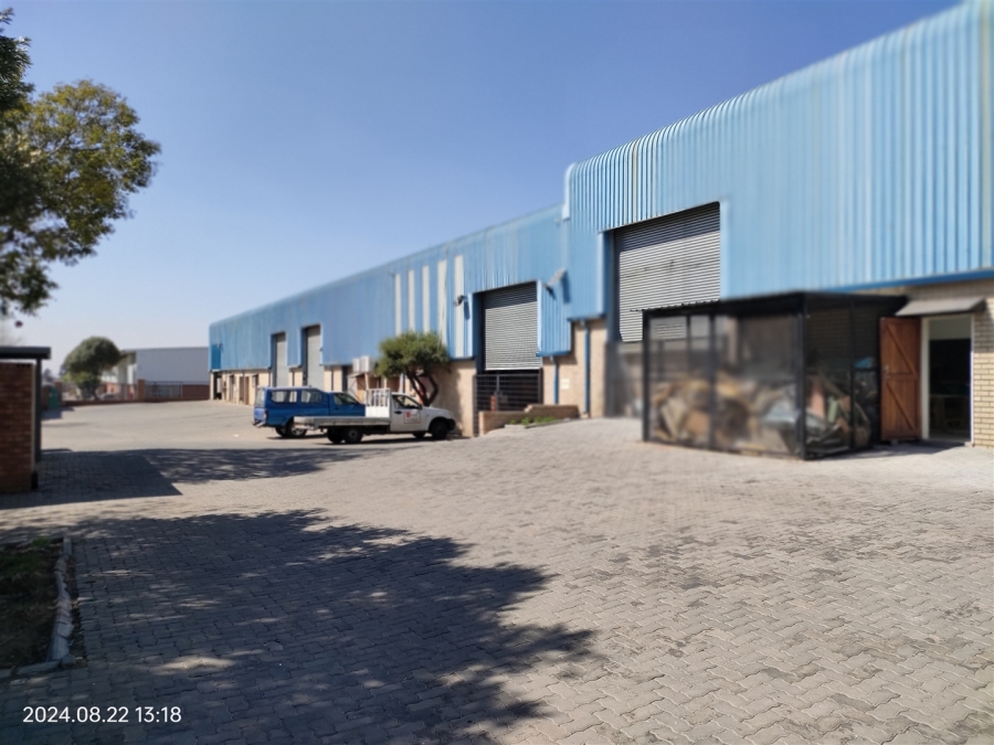 To Let commercial Property for Rent in North Riding Gauteng