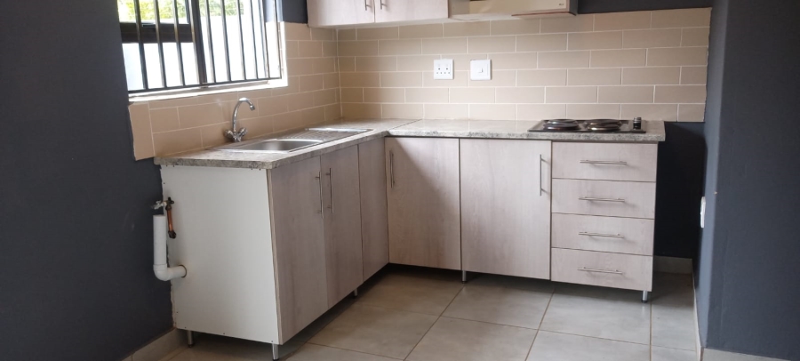 To Let 1 Bedroom Property for Rent in Kempton Park Ah Gauteng