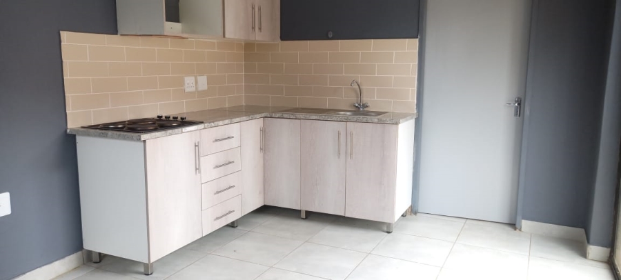 To Let 1 Bedroom Property for Rent in Kempton Park Ah Gauteng