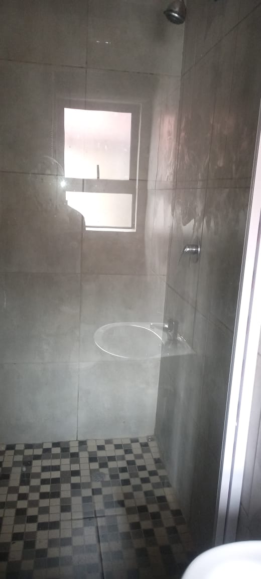 To Let 1 Bedroom Property for Rent in Kempton Park Ah Gauteng