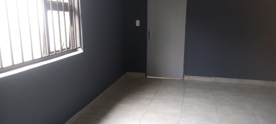 To Let 1 Bedroom Property for Rent in Kempton Park Ah Gauteng