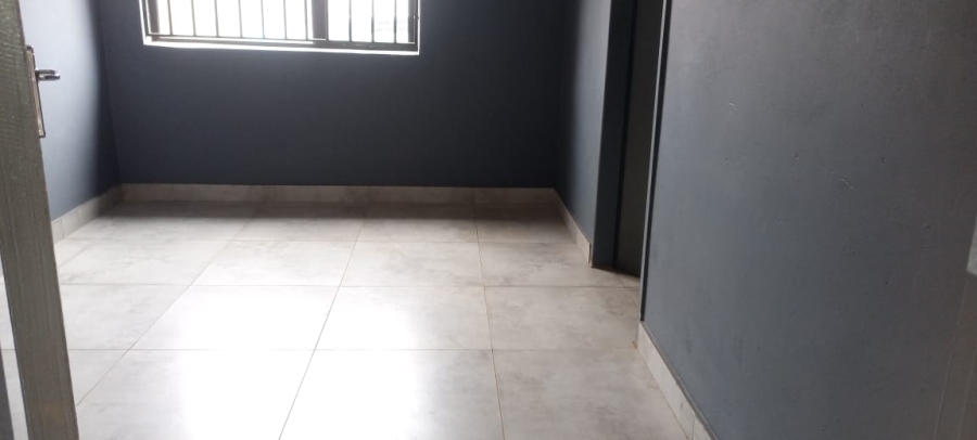 To Let 1 Bedroom Property for Rent in Kempton Park Ah Gauteng