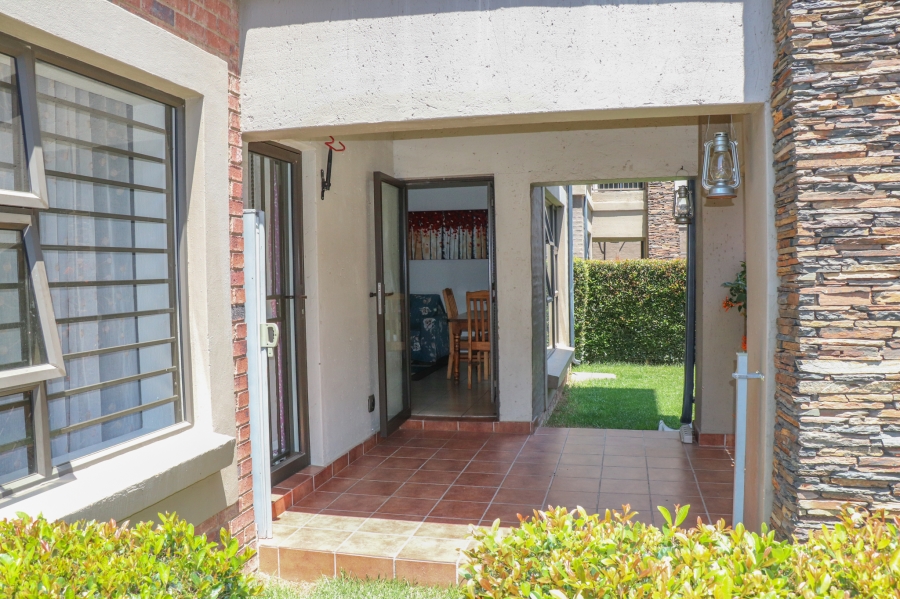 To Let 2 Bedroom Property for Rent in Parkwood Gauteng