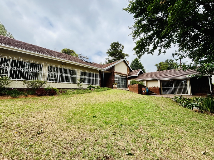 4 Bedroom Property for Sale in Pierneef Park Gauteng