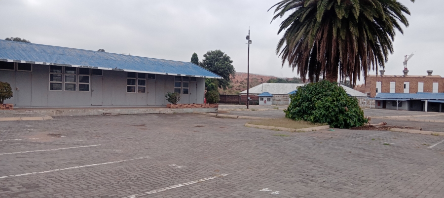 To Let commercial Property for Rent in Village Deep Gauteng