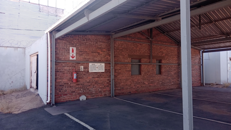 To Let commercial Property for Rent in Village Deep Gauteng