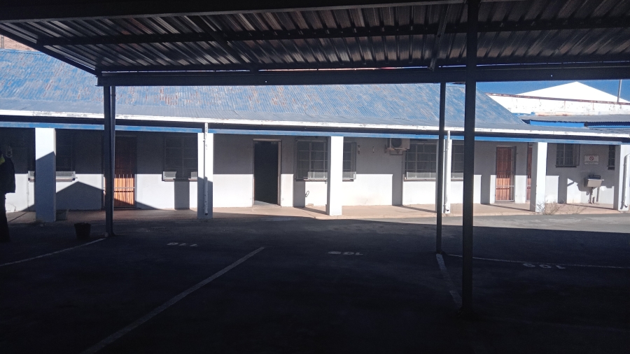 To Let commercial Property for Rent in Village Deep Gauteng