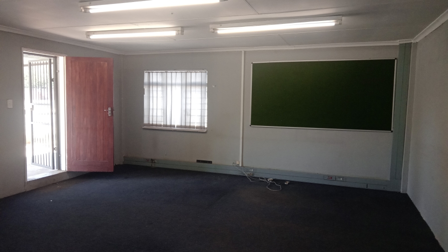 To Let commercial Property for Rent in Village Deep Gauteng