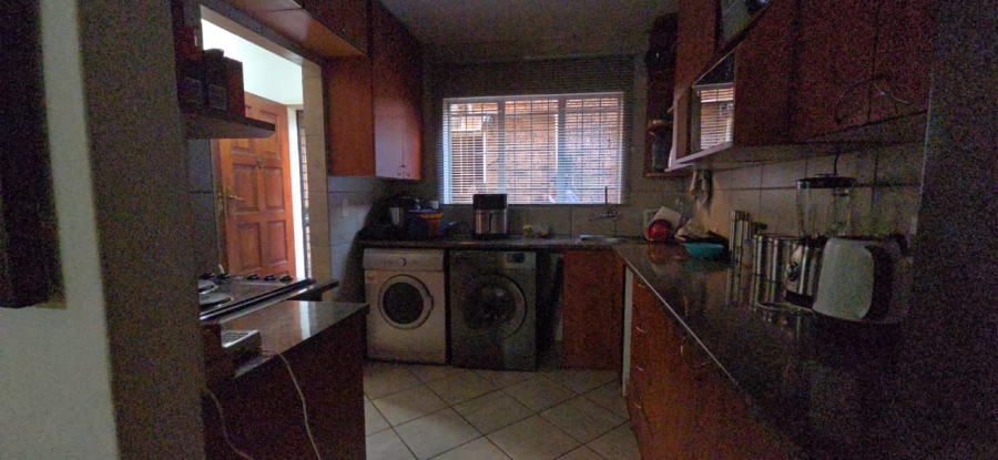 2 Bedroom Property for Sale in Doornpoort Gauteng