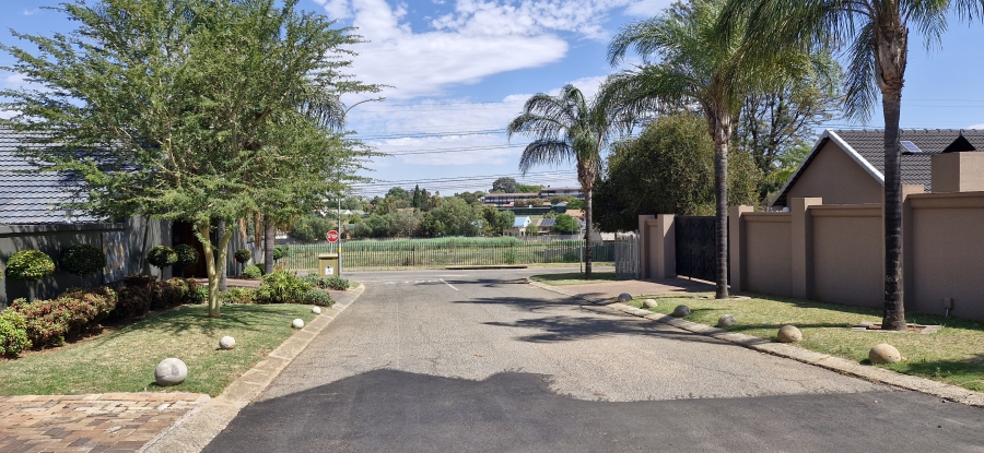 3 Bedroom Property for Sale in Van Riebeeck Park Gauteng