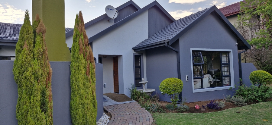 3 Bedroom Property for Sale in Van Riebeeck Park Gauteng