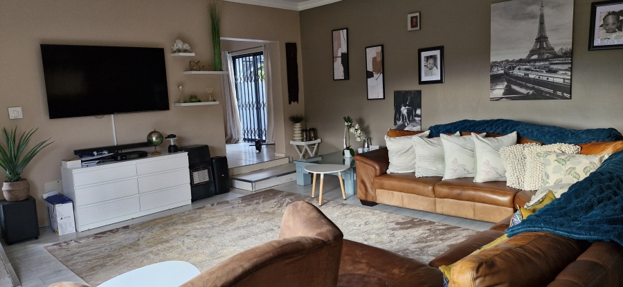 3 Bedroom Property for Sale in Van Riebeeck Park Gauteng