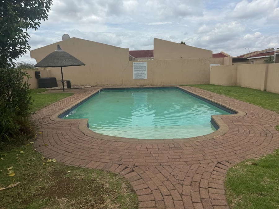 3 Bedroom Property for Sale in Sharon Park Gauteng