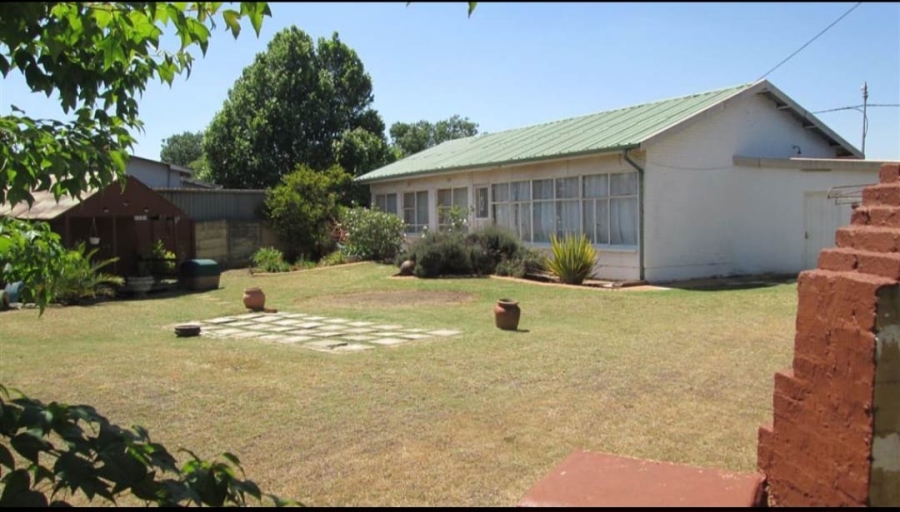 To Let 3 Bedroom Property for Rent in Dalview Gauteng