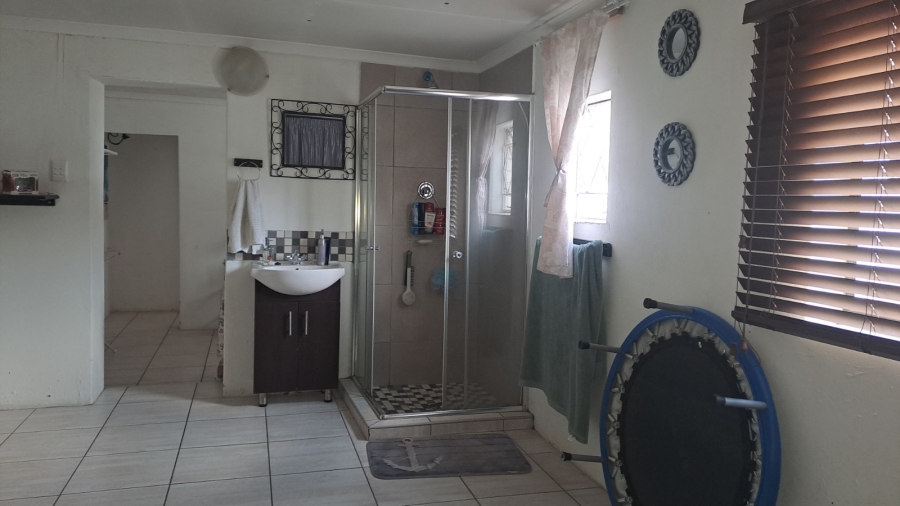 To Let 3 Bedroom Property for Rent in Dalview Gauteng