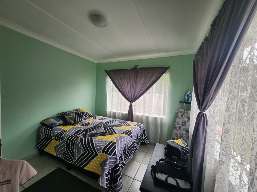 To Let 3 Bedroom Property for Rent in Dalview Gauteng